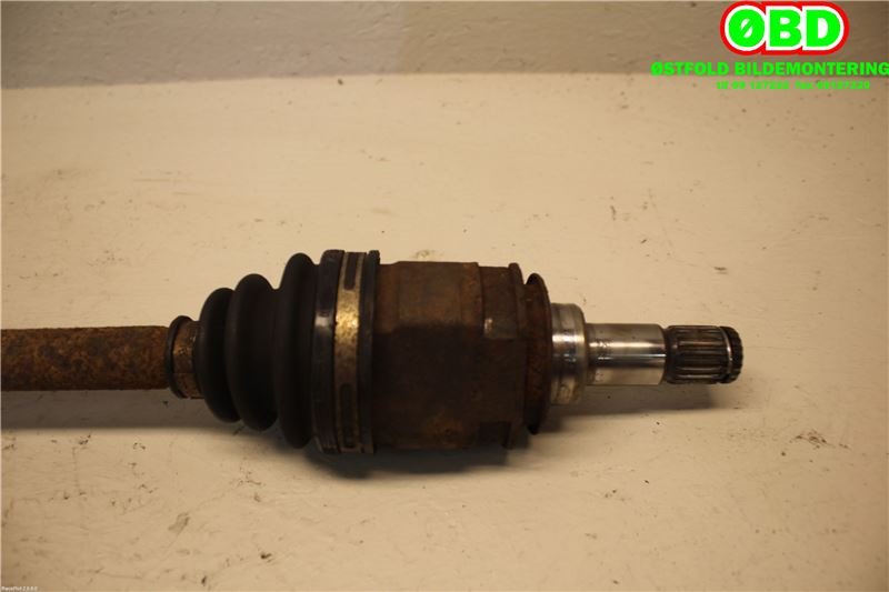 Drivaksel venstre bak til Toyota RAV4 2006-2009 (Type III, Fase 1) (TOYOTA|4233042050|)