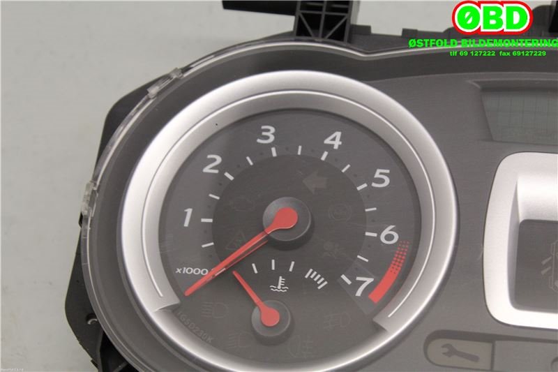Instrumentpanel til Renault Clio 2006-2009 (Type III, Fase 1)  (RENAULT CLIO|8200628775|8201060305)