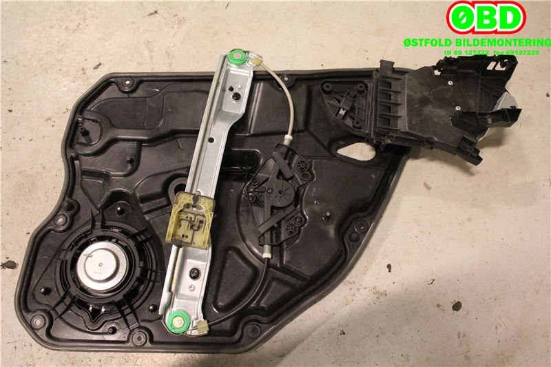 Ruteheis venstre bak til Volvo S60 2010-2014 (Type II, Fase 1)  (VOLVO|30784308|)
