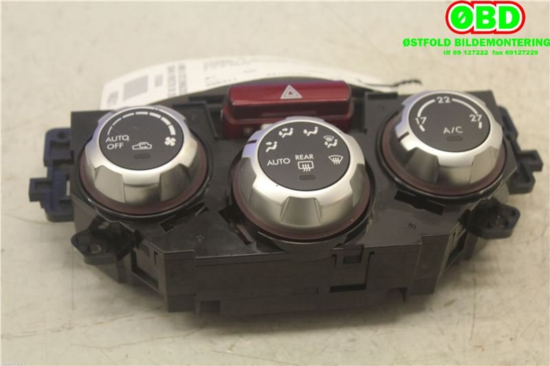 Varmeapparat betjening til Subaru Forester, 2008-2013 (Type III)  (SUBARU|72311SC060)