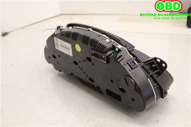 Instrumentpanel til Audi A4 2007-2014 (Type IV) (B8) (B8) (AUDI|8K0920900A|8K0920900AX|8K0920900)