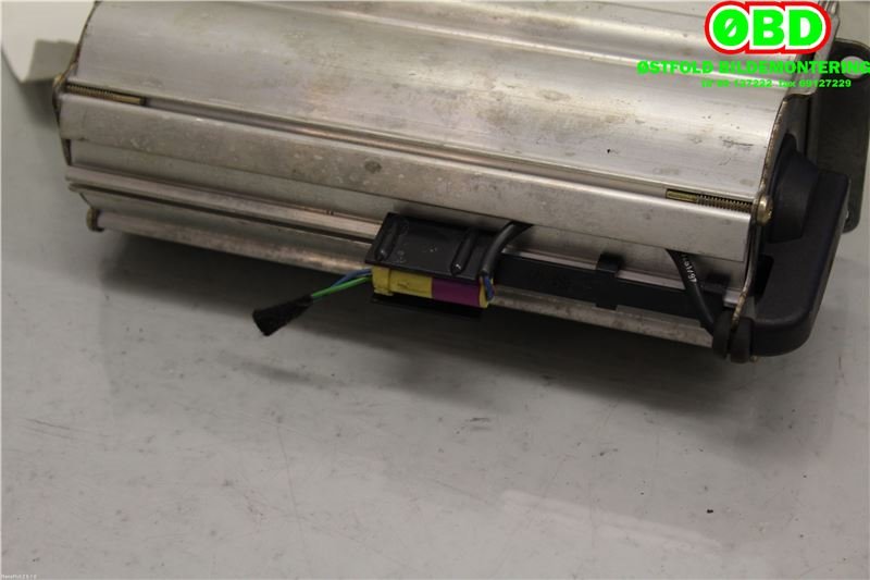 Airbag passasjer til Audi A6 1997-2001 (Type II, Fase 1) (C5) (C5) (AUDI A6|4B1880204G|)