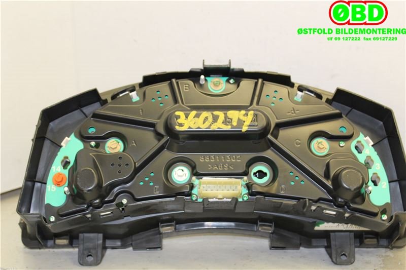Instrumentpanel til Opel Meriva A 2003-2010  (OPEL|93179376|6260398|)