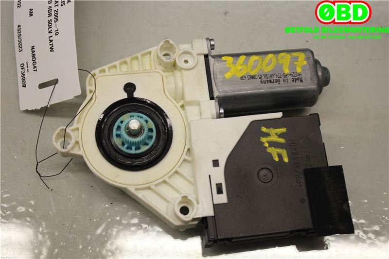 Ruteheis til VW Passat 2005-2010 (B6) (B6) (VOLKSWAGEN|3C1 837 462 H|)