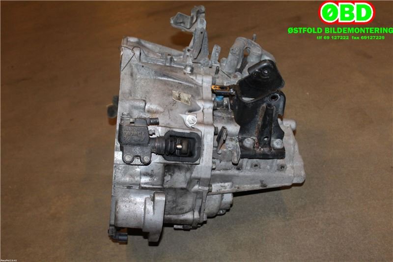 Girkasse manuell 6-trinn til Nissan X-Trail 2002-2007 (T30) (T30) (NISSAN|32010EQ06C|32010EQ068|)