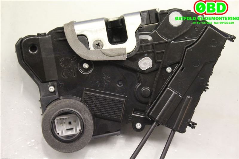 Låsekasse høyre foran til Toyota Yaris 2006-2009 (Type II, Fase 1)  (TOYOTA|690300D140|)