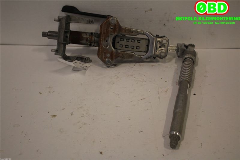Rattaksel til BMW i3 2013-2022  (BMW i3|32306865576|)