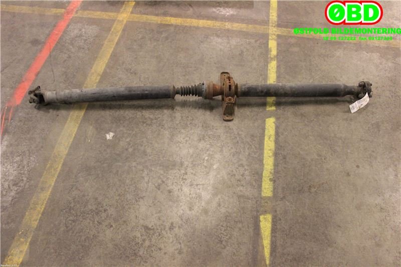 Mellomaksel til Hyundai Santa Fe, 2001-2006 (Type I)  (HYUNDAI|4930026200)