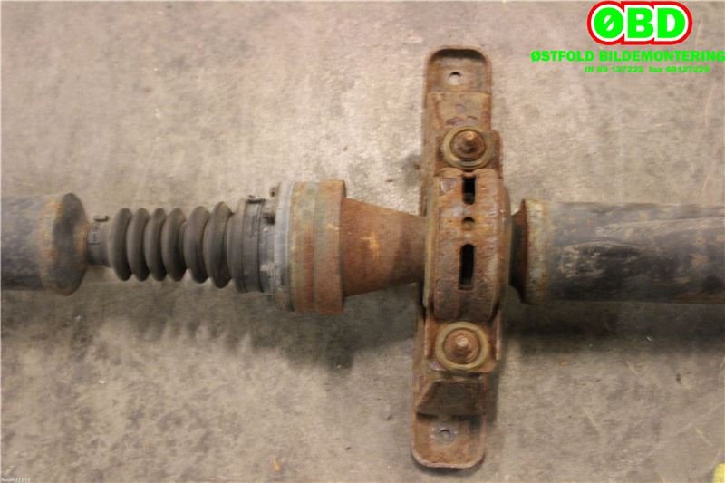 Mellomaksel til Hyundai Santa Fe 2001-2006 (Type I)  (HYUNDAI|4930026200|)
