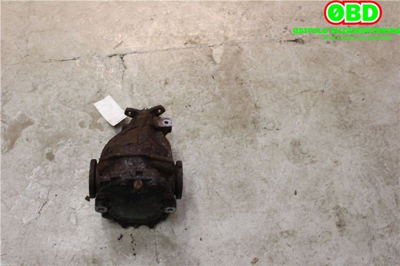 Kardang klokke bak til Mercedes SLK 1997-2004 (R170) (R170) (MERCEDES|A 202 350 89 14|)