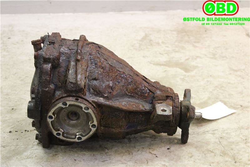 Kardang klokke bak til Mercedes SLK 1997-2004 (R170) (R170) (MERCEDES|A 202 350 89 14|)