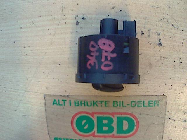 Bryter lys til VW Golf V, Combi 2003-2008  (VOLKSWAGEN|1K0 941 431 M|)