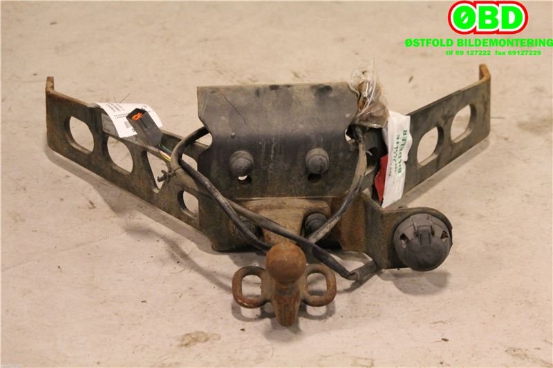 Hengerfeste til Land Rover Discovery, 1999-2004 (Type II)  (LAND-ROVER|VUB104850)