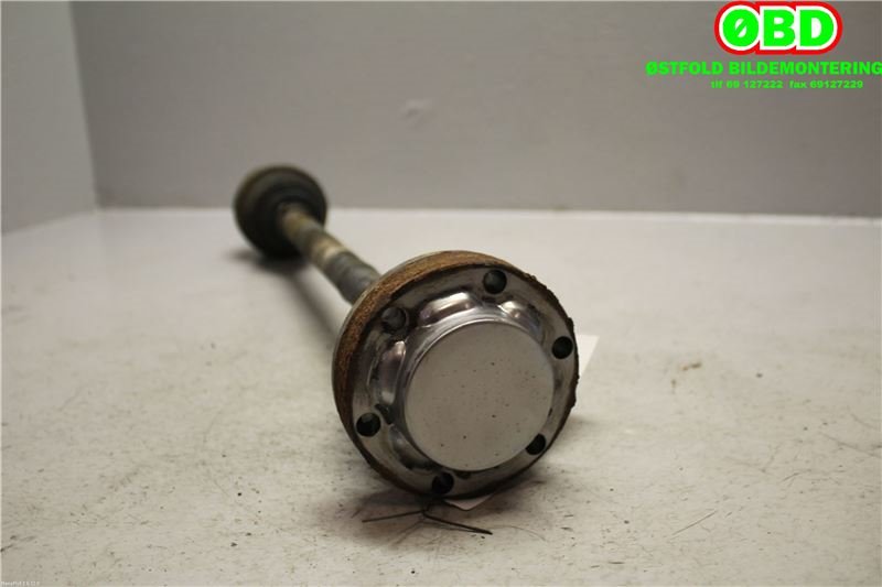 Drivaksel venstre bak til VW Touareg 2003-2007 (Type I, Fase 1)  (VOLKSWAGEN|7L6 501 201 D||7L6501201B)
