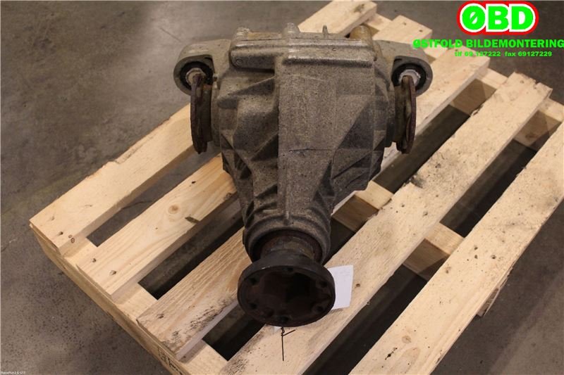 Kardang klokke bak til VW Touareg 2003-2007 (Type I, Fase 1) (VOLKSWAGEN|0AB 525 015 Q|)