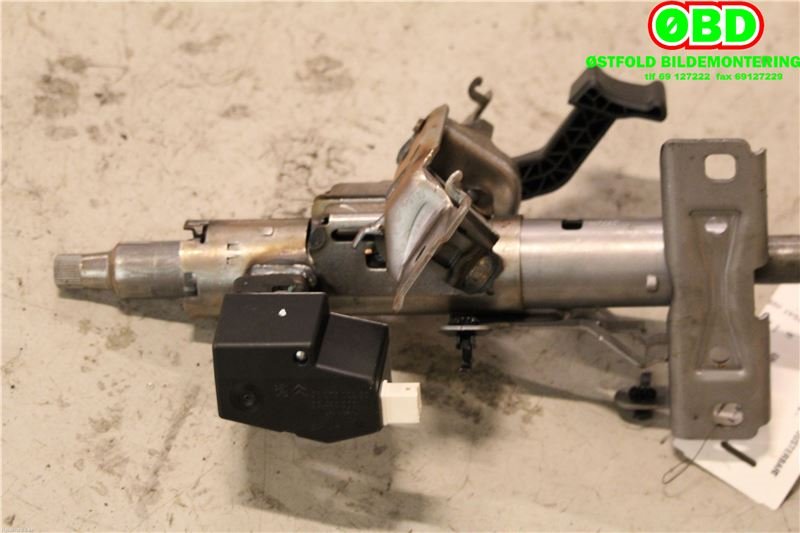 Rattaksel til Peugeot 308 2013-2021 (Type II)  (PEUGEOT|96748618ZD|)