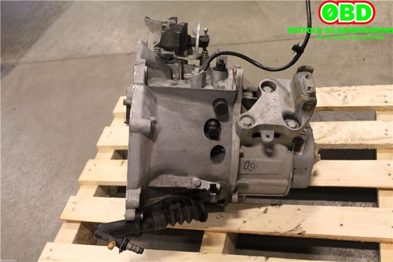 Girkasse manuell til Peugeot 308 2013-2021 (Type II)  (PEUGEOT|16 103 083 80|)