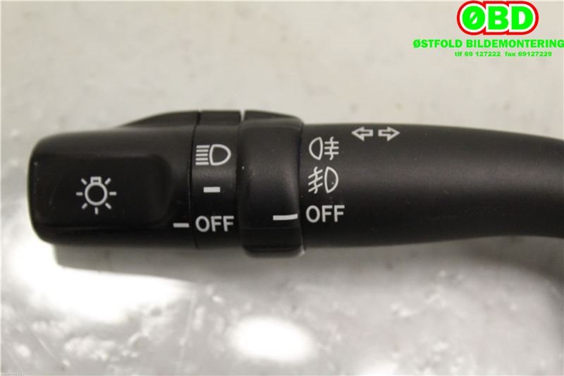 Bryter blink til Toyota Avensis 2003-2008 (Type II)  (TOYOTA|8414005110|)