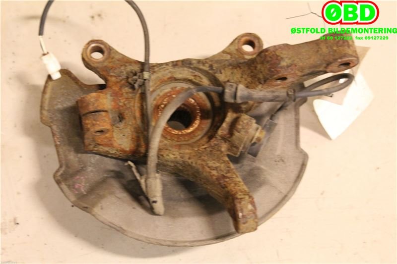 Hjulspindel høyre foran til Suzuki Swift 2005-2010 (SUZUKI|45111-63J50|)