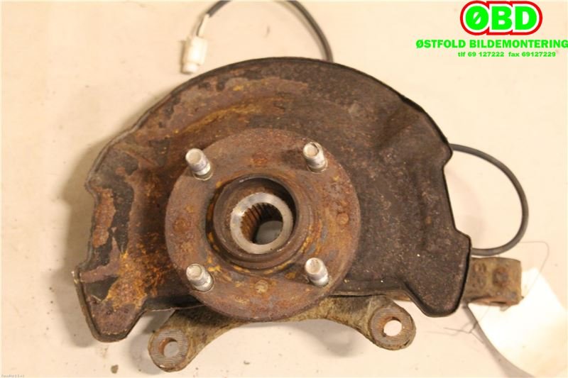 Hjulspindel høyre foran til Suzuki Swift 2005-2010 (SUZUKI|45111-63J50|)