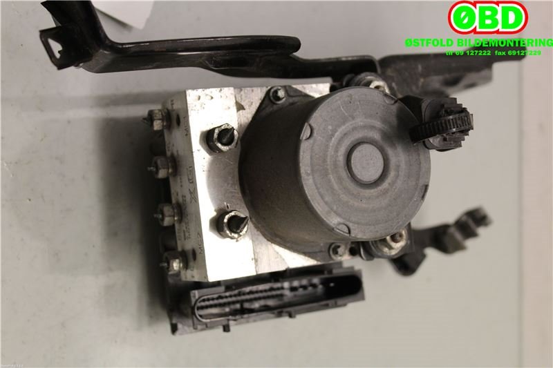 ABS sentral til Toyota Avensis 2009-2015 (Type III, Fase 1)  (TOYOTA|4405005230|0265251999|4454005120)