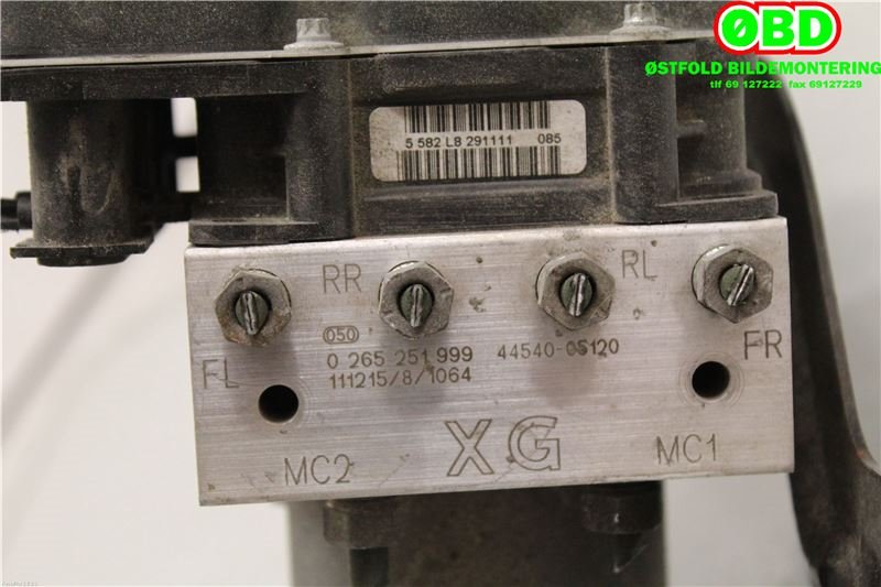 ABS sentral til Toyota Avensis 2009-2015 (Type III, Fase 1)  (TOYOTA|4405005230|0265251999|4454005120)