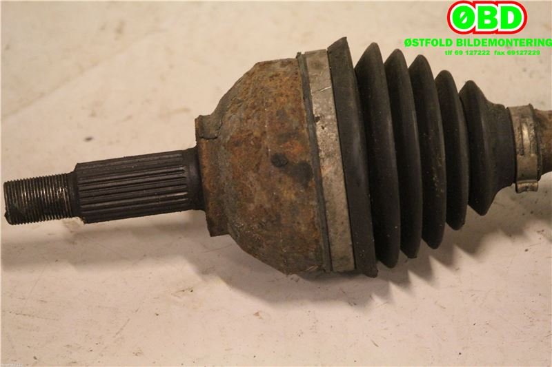 Drivaksel venstre foran til Opel Vivaro A 2006-2014  (OPEL|93856309|4417911|)