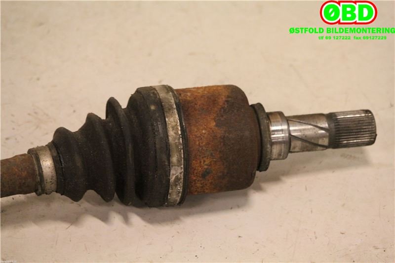 Drivaksel venstre foran til Opel Vivaro A 2006-2014  (OPEL|93856309|4417911|)
