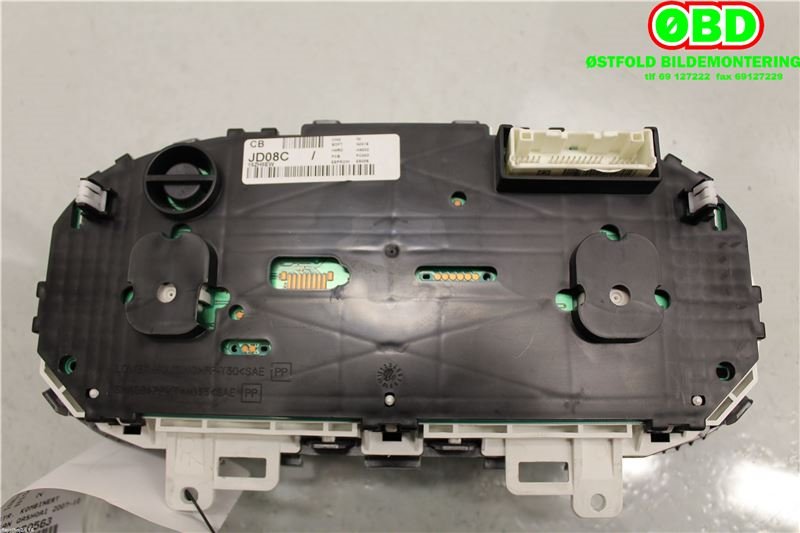 Instrumentpanel til Nissan Qashqai 2007-2010 (Type I, Fase 1)  (NISSAN|24810JD08C|24810JD31C|)