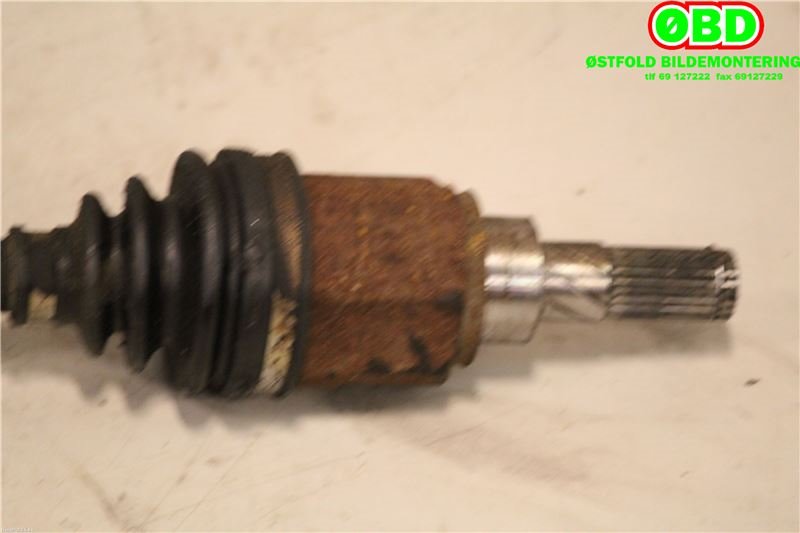 Drivaksel høyre bak til Nissan Qashqai 2007-2010 (Type I, Fase 1)  (NISSAN|39600JD60B|)