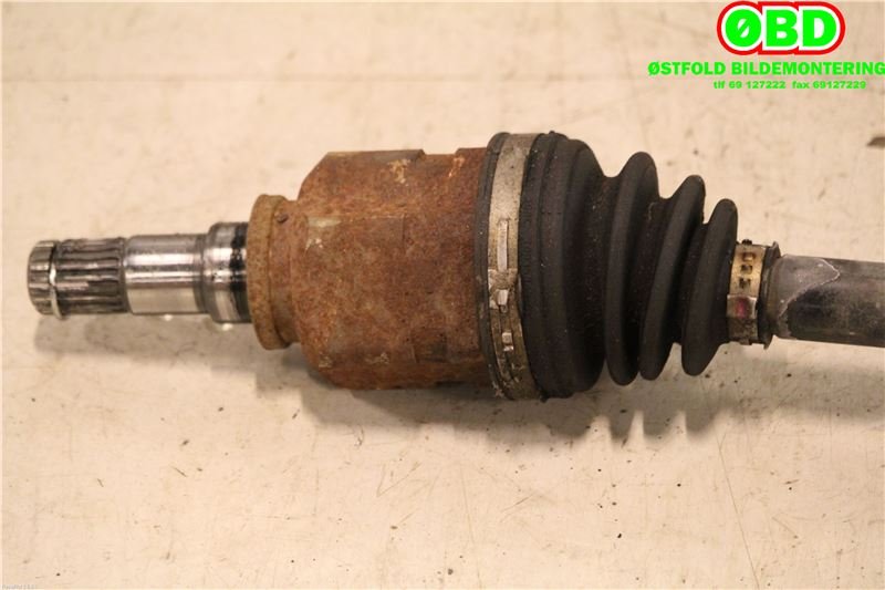 Drivaksel høyre foran til Toyota Yaris 2006-2009 (Type II, Fase 1)  (TOYOTA|434100D180|)