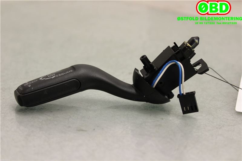 Bryter cruise control til Audi A6 2005-2008 (Type III, Fase 1) (C6) (C6) (AUDI|4E0 953 521 B|)