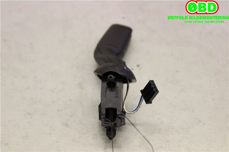 Bryter cruise control til Audi A6 2005-2008 (Type III, Fase 1) (C6) (C6) (AUDI|4E0 953 521 B|)