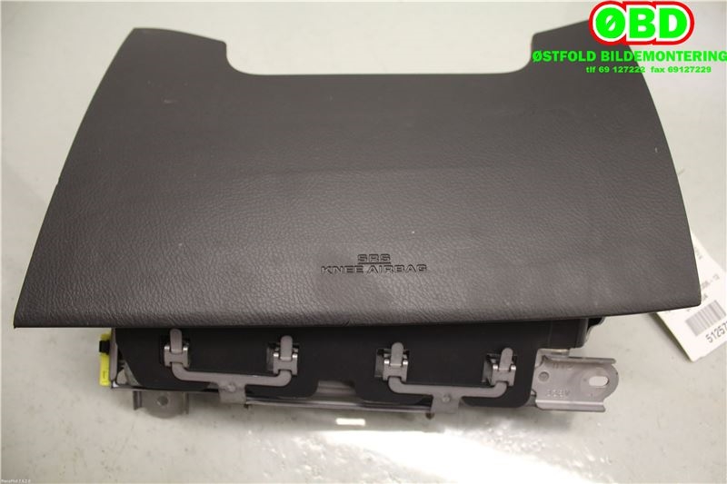 Airbag kne til Toyota RAV4 2006-2009 (Type III, Fase 1) (TOYOTA|7390042010B0|)