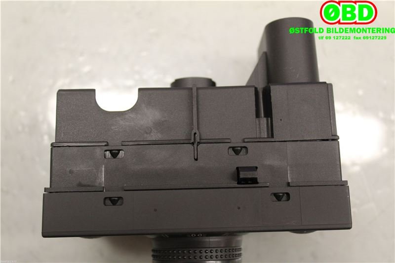 Bryter lys til Opel Vectra C 2005-2008 (Type II)  (OPEL|13230826|6240560|)