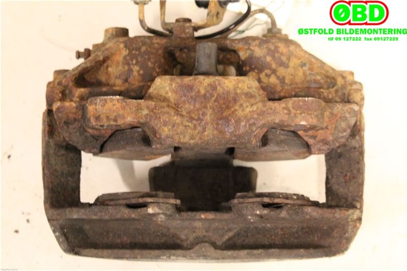 Bremsecaliper venstre foran til Audi 100 1991-1994 (AUDI|441 615 107 A|)
