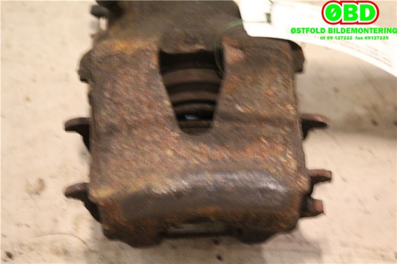 Bremsecaliper høyre foran til VW Golf, Plus/Cross 2005-2009 (Fase 1)  (VOLKSWAGEN|1K0 615 124 D|)