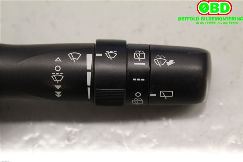 Bryter lys til Toyota Avensis 2009-2015 (Type III, Fase 1)  (TOYOTA|8465205210|)
