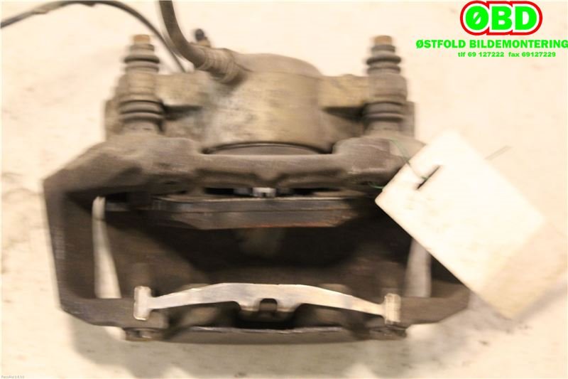 Bremsecaliper høyre foran til Mercedes CLS, 2011-2017 (C218) (C218) (MERCEDES|A 204 421 36 81)