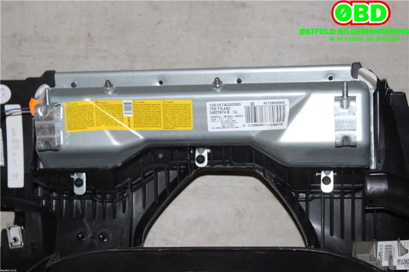 Airbag kne til Mercedes CLS 2011-2017 (C218) (C218) (MERCEDES|A 212 860 09 02||2128600902)