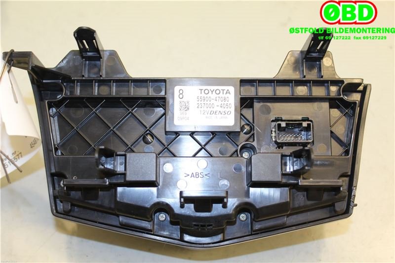Varmeapparat betjening til Toyota Prius +7 2012-2020 (Type III) (stasjonsvogn) (stasjonsvogn) (TOYOTA|5590047080|2370004050)