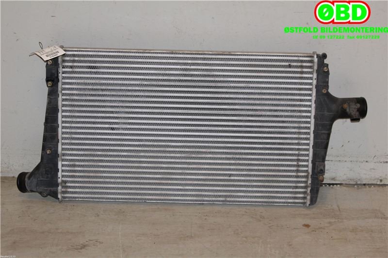 Intercooler til Audi A6 2001-2004 (Type II, Fase 2) (C5) (C5) (AUDI|4B0 145 805 A|)