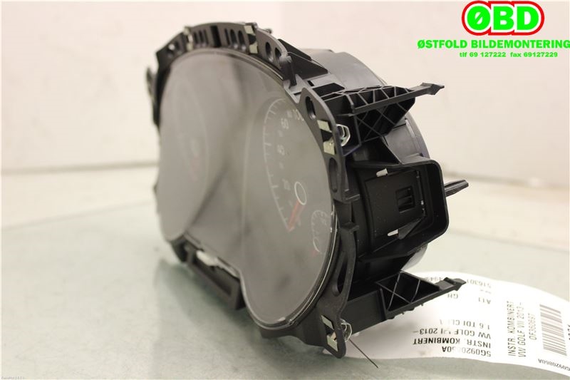 Instrumentpanel til VW Golf VII 2012-2017 (Fase 1)  (VOLKSWAGEN|5G0 920 860 A|5G0 920 870 A|5G0920860A)
