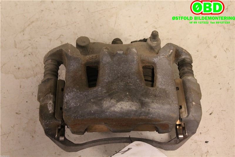 Bremsecaliper venstre foran til Nissan Leaf 2011-2017 (Type I)  (NISSAN|410111VA0B|)