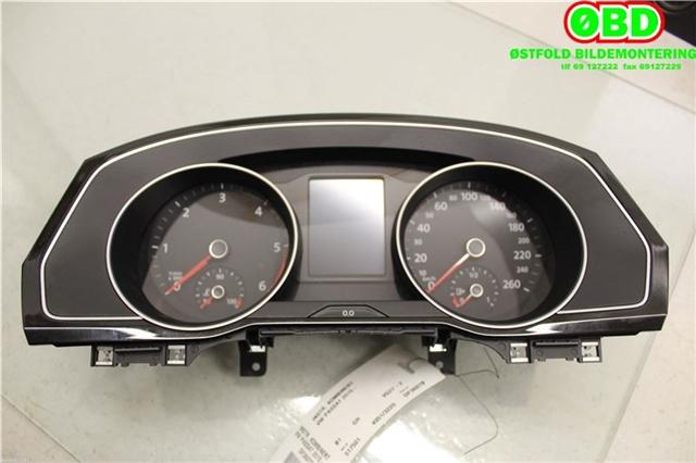 Instrumentpanel til VW Passat, 2015-2019 (Fase 1) (B8) (B8) (3G0 920 741 A)