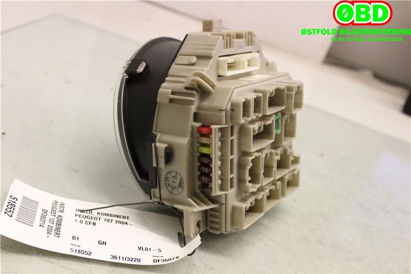 Instrumentpanel til Peugeot 107 2006-2014 (PEUGEOT|B000698580||838000H180A)