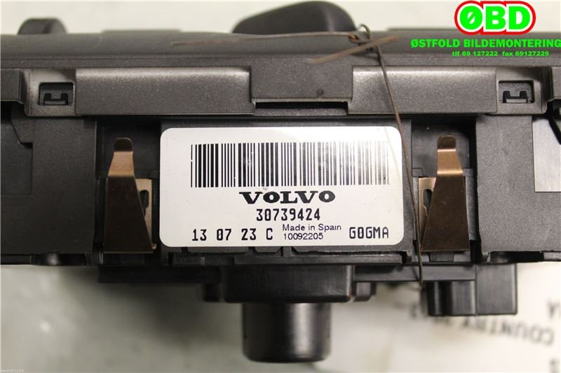 Bryter lys til Volvo V40 2012-2019  (VOLVO|31443831||30739424)