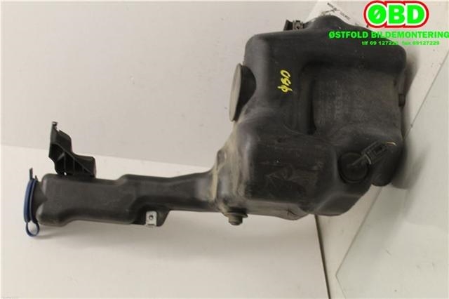 Spylertank til Mercedes C-Klasse 2007-2011 (Fase 1) (W204) (W204) (MERCEDES|A 204 869 07 20|A 204 869 04 00|)