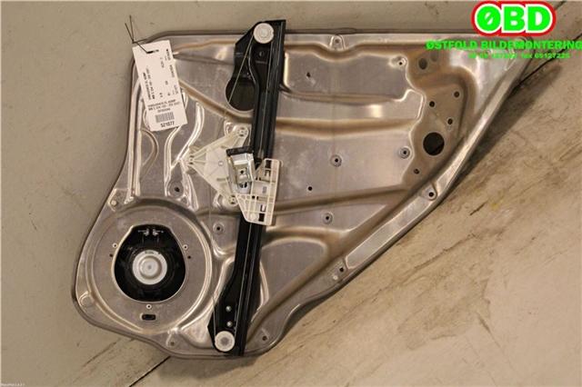 Ruteheis venstre bak til Mercedes C-Klasse 2007-2011 (Fase 1) (W204) (W204) (MERCEDES|A 204 730 07 79|A 212 730 17 79|)