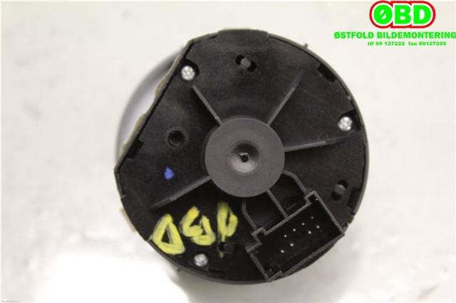 Bryter lys til Audi A6 2005-2008 (Type III, Fase 1) (C6) (C6) (AUDI|4F1 941 531 E|)